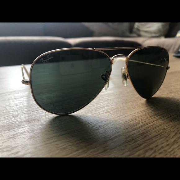 Ray Ban Classic Aviators - Picture 3 of 6